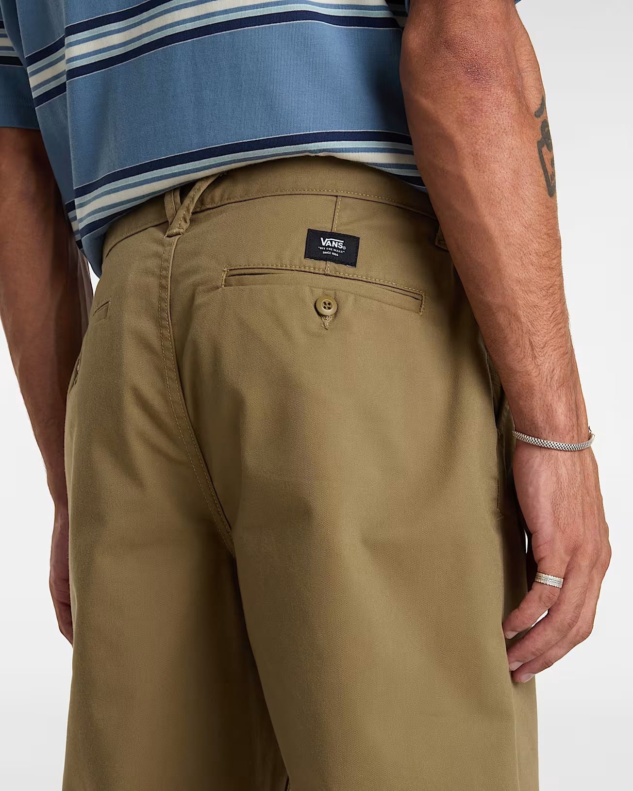 Pantalon Authentic Chino Loose Verde 4