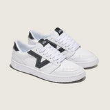 Tenis Lowland