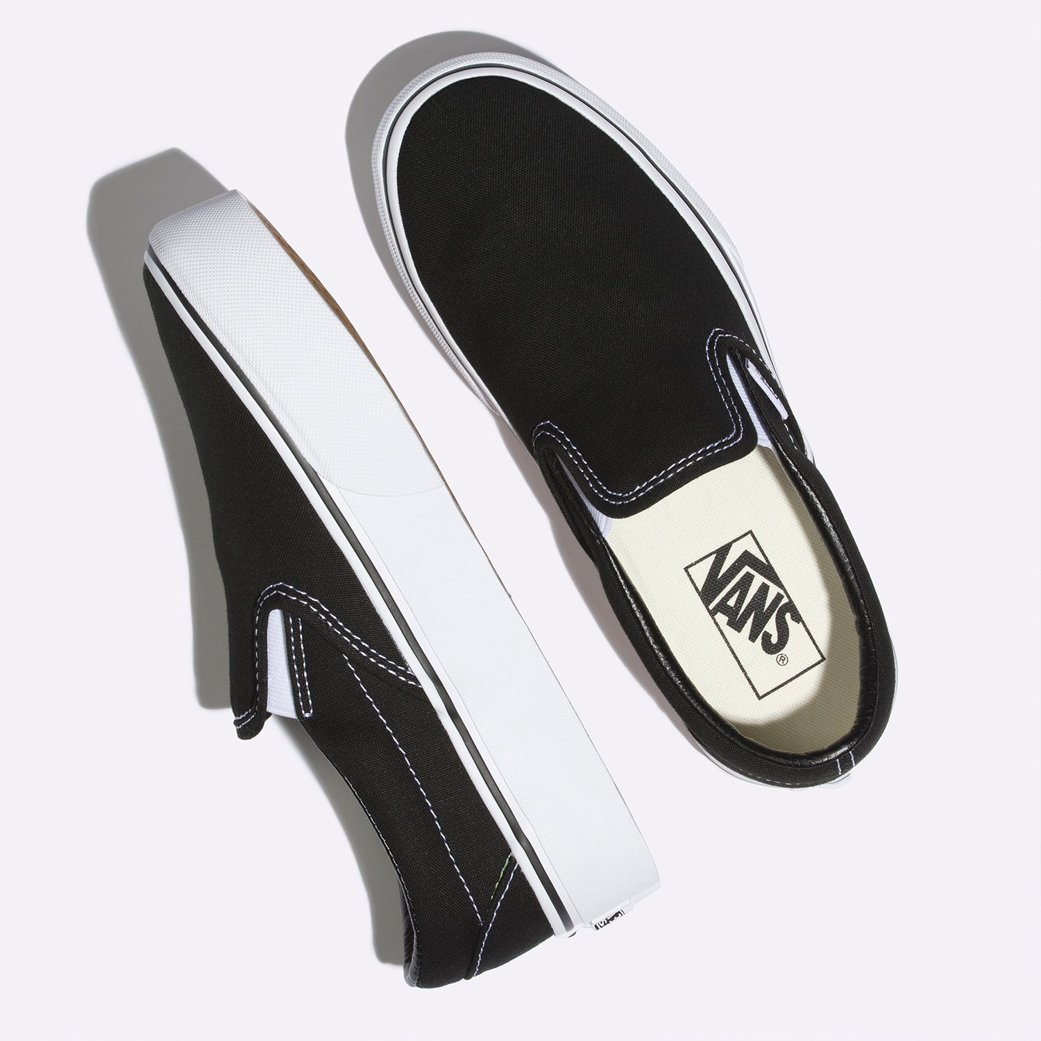 Tenis Classic Slip-On Platform Negro 2