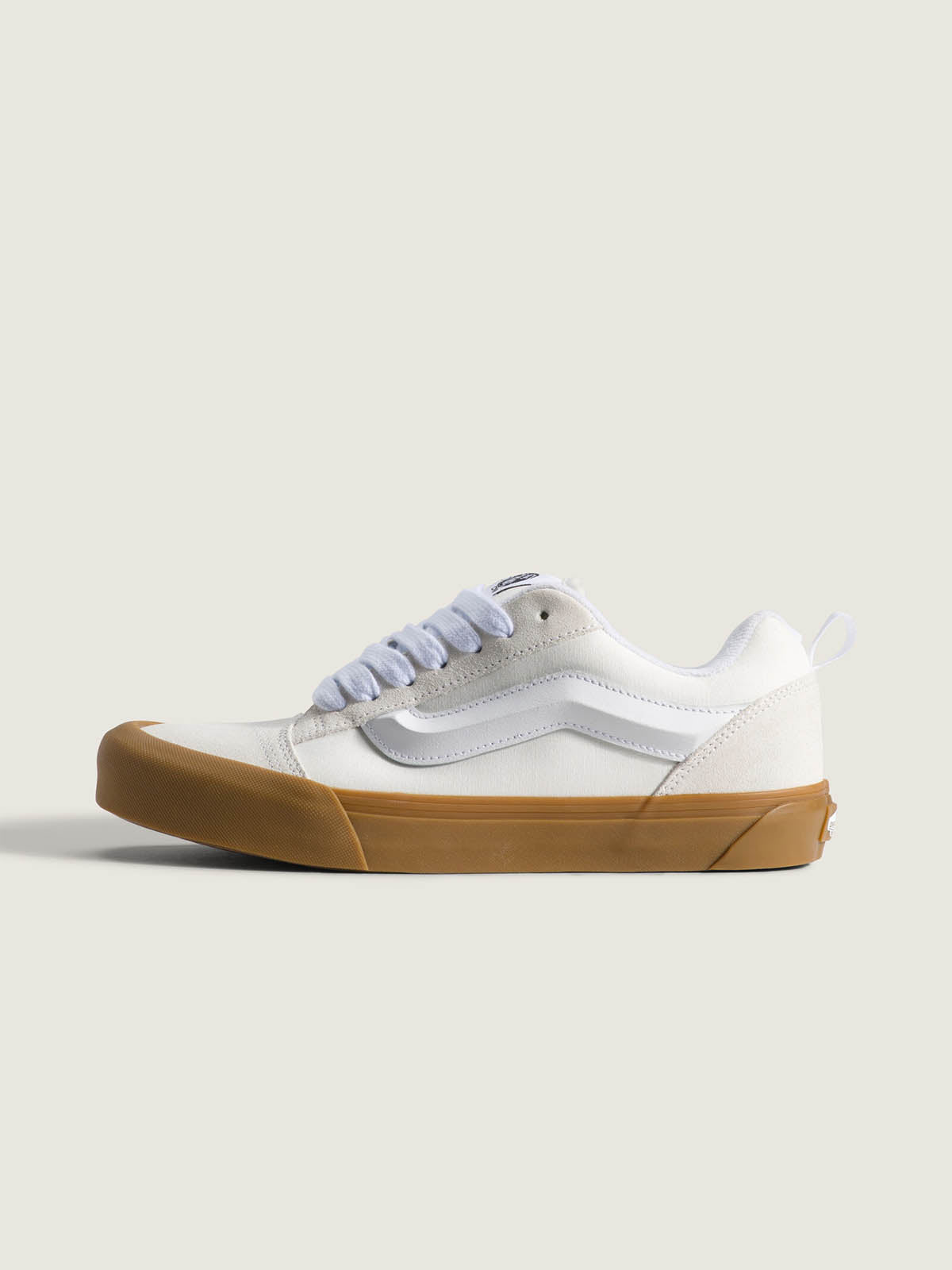 WHITE/GUM