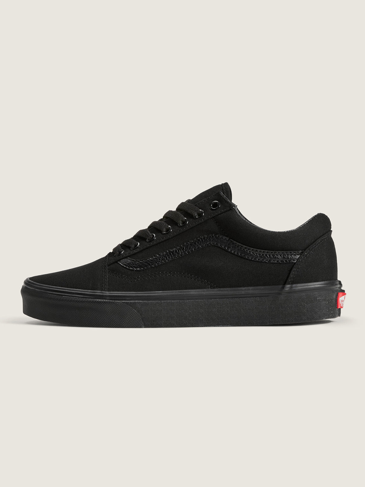 BLACK/BLACK