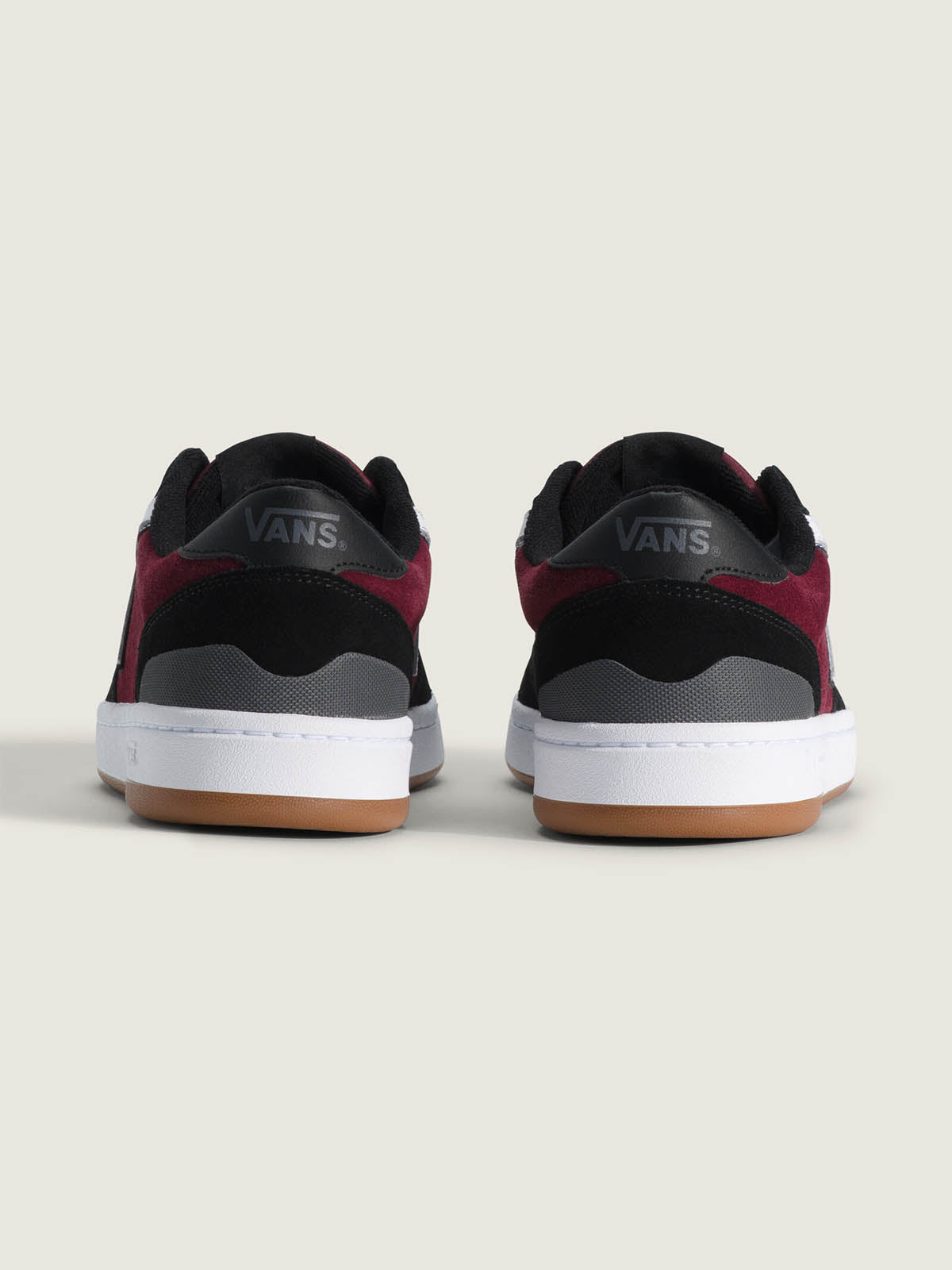 Tenis Lowland 2.0 Unisex Negro 4
