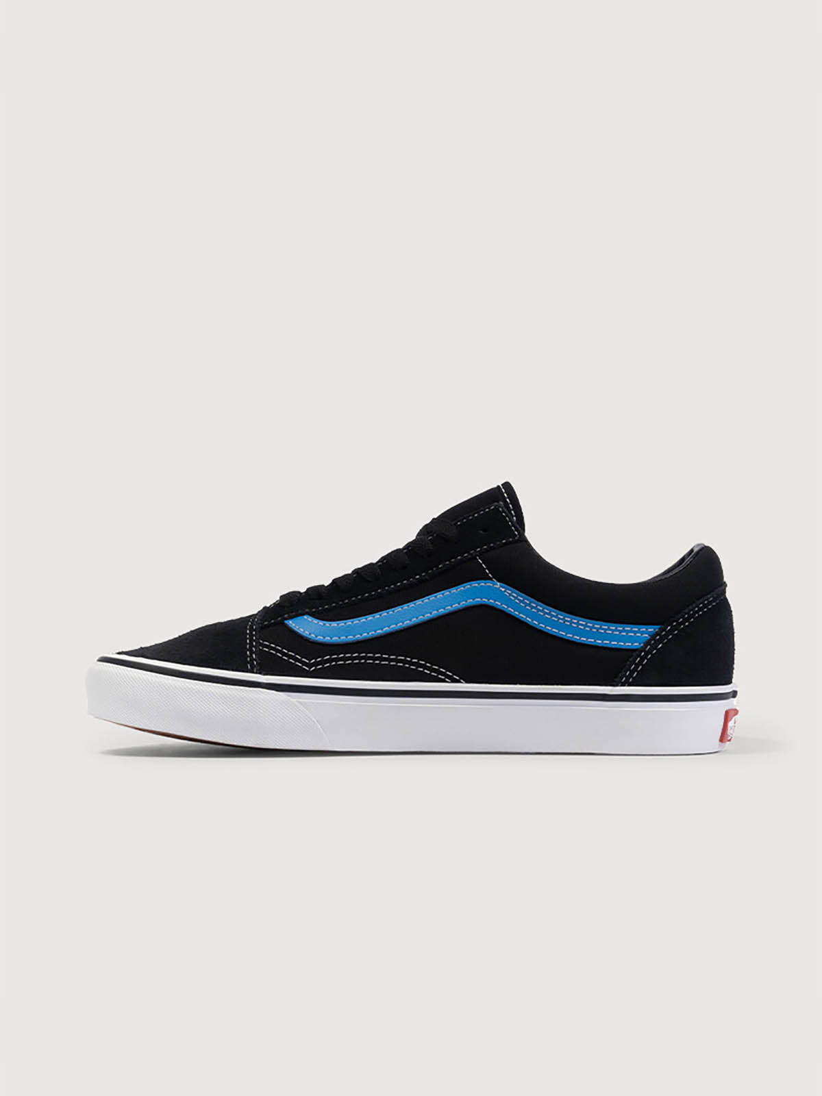 (75) BLACK/BLUE