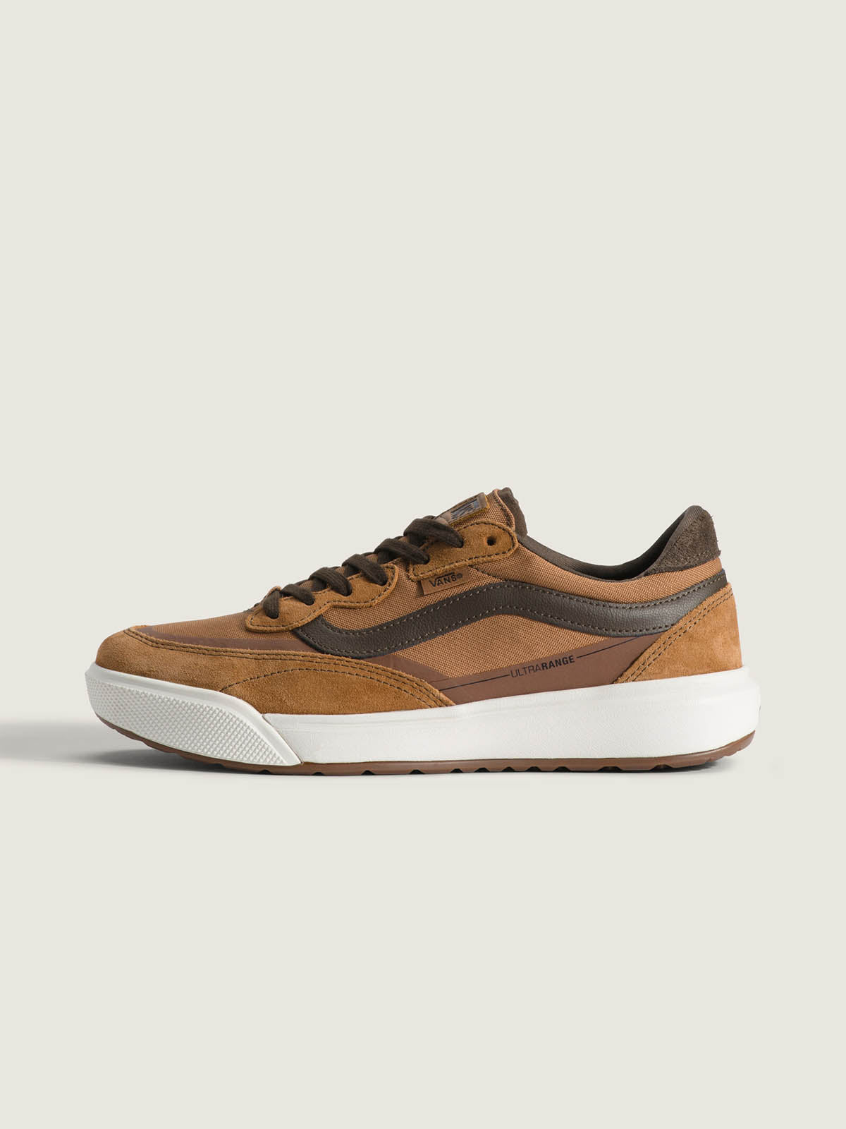 BROWN/WHITE