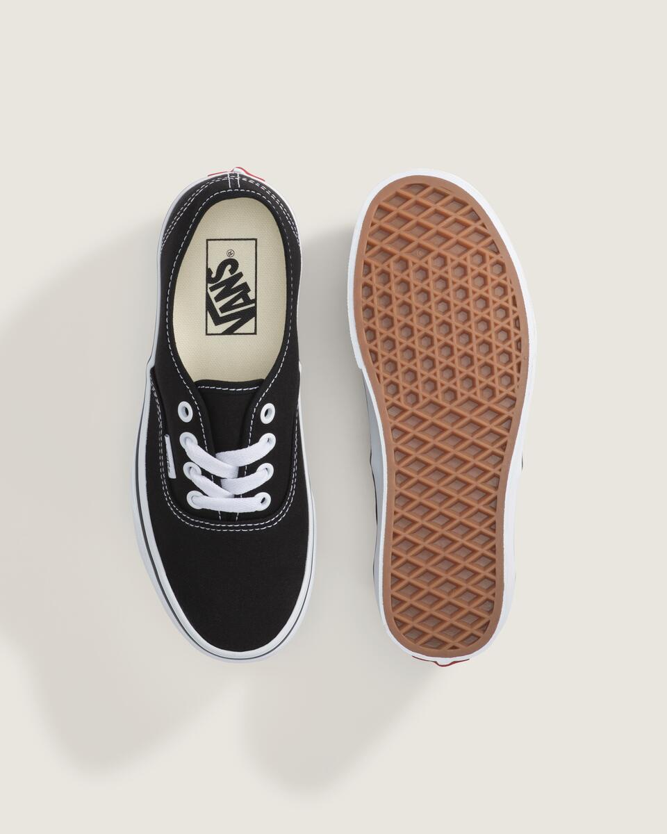 Tenis Authentic Unisex Negro 3