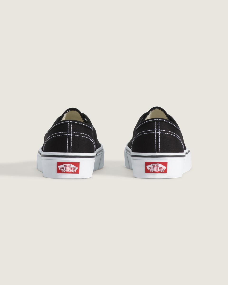Tenis Authentic Unisex Negro 4