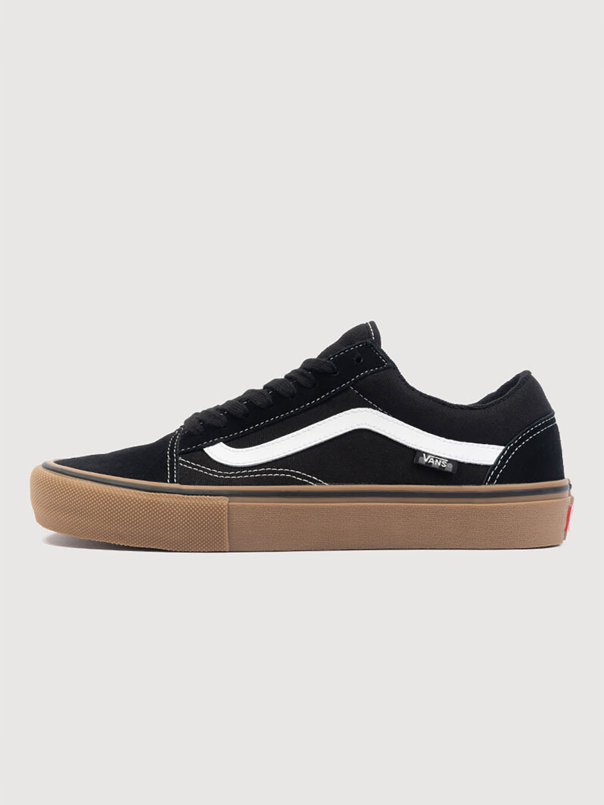 BLACK/GUM