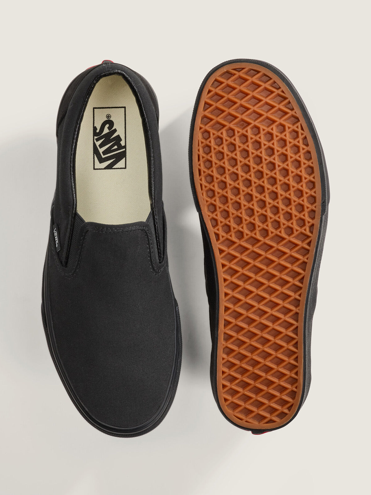 Tenis Classic Slip-On Negro 7