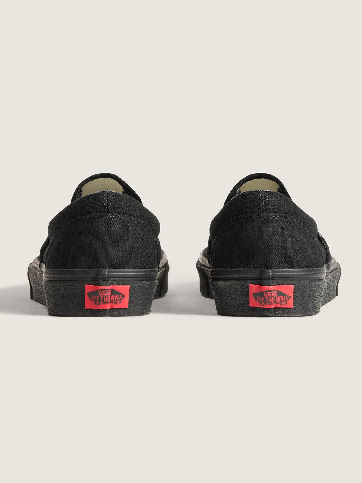 Tenis Classic Slip-On Negro 8