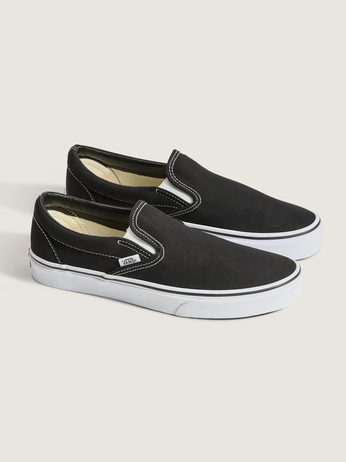 Tenis Classic Slip-On Negro 12