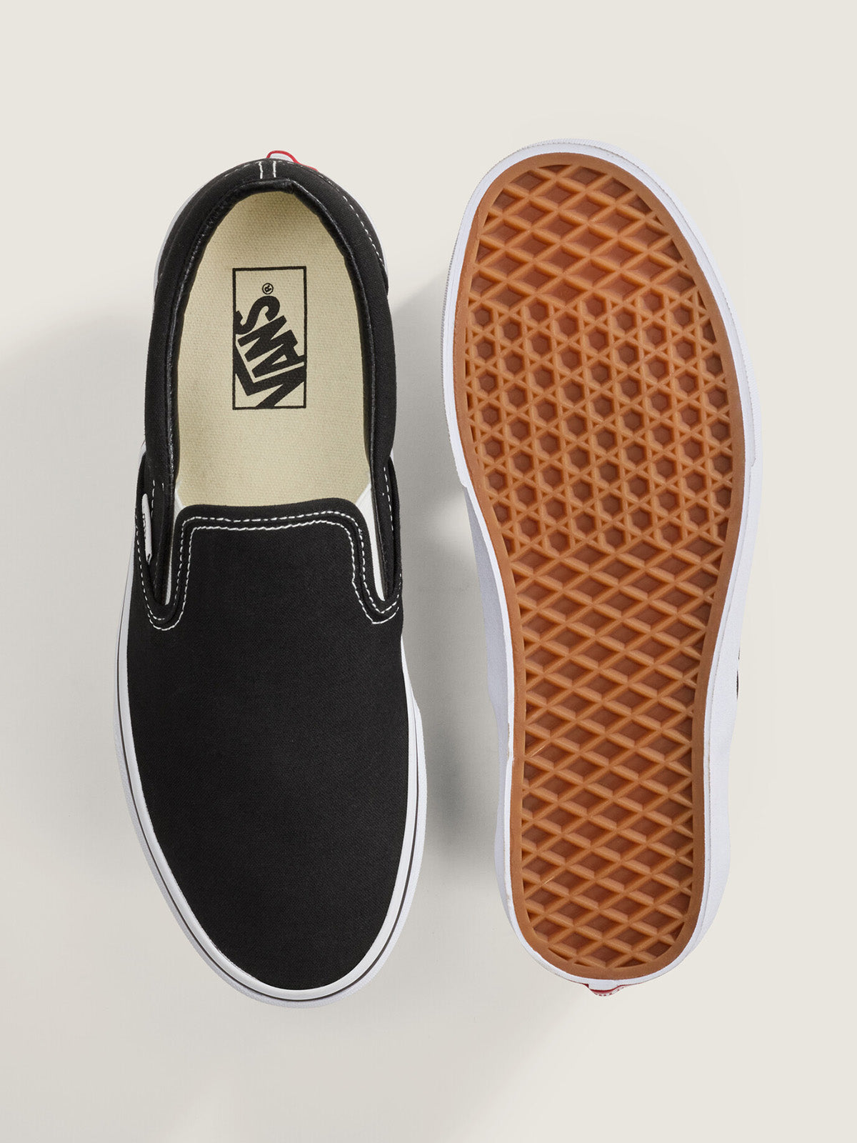 Tenis Classic Slip-On Negro 13