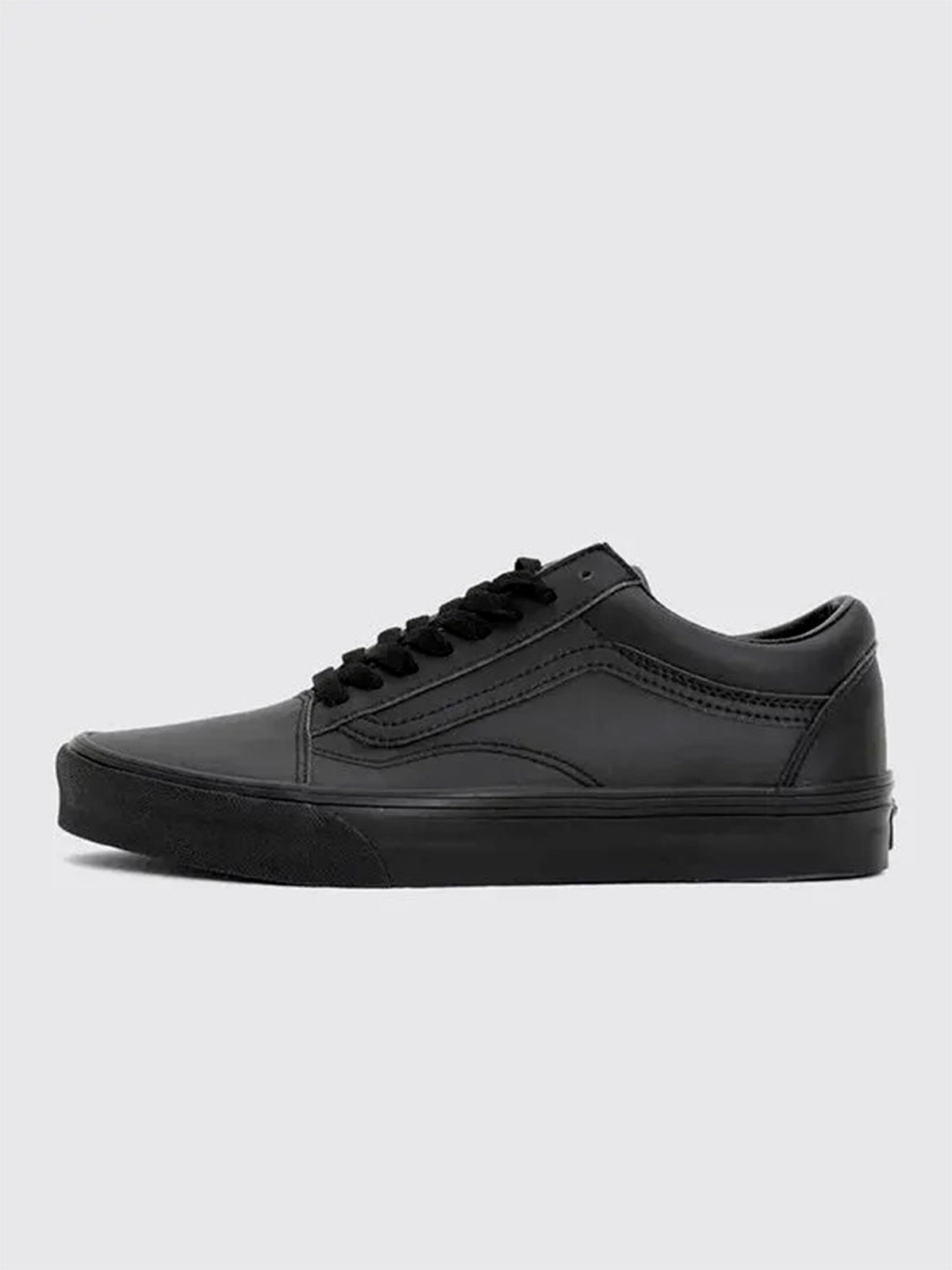 BLACK BLACK